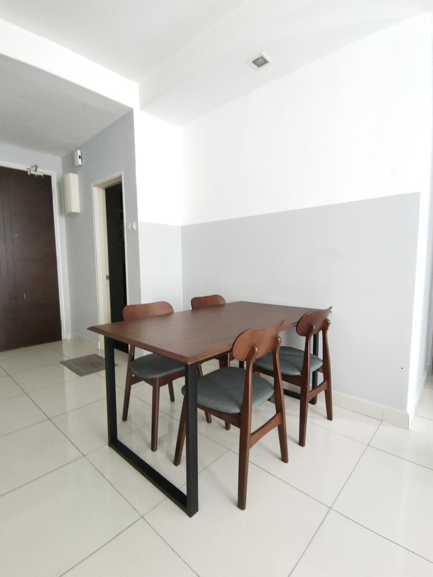 Homestay2 @ Sungai Besi, Pangsapuri